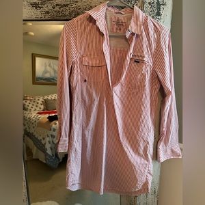 Vineyard vine performance fabric (so soft, stretchy and wonderful).